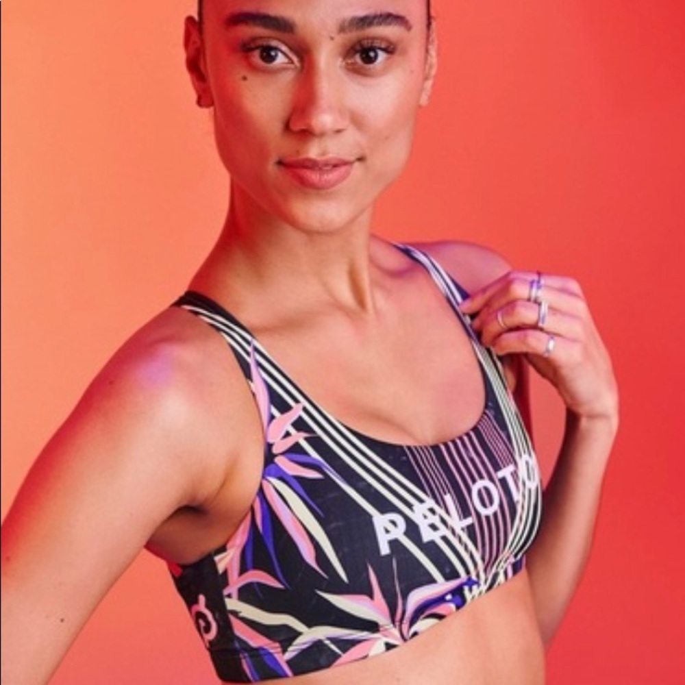 NWT Peloton Origami Chic Bra